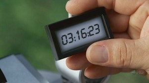 800px-4x03_Clock2